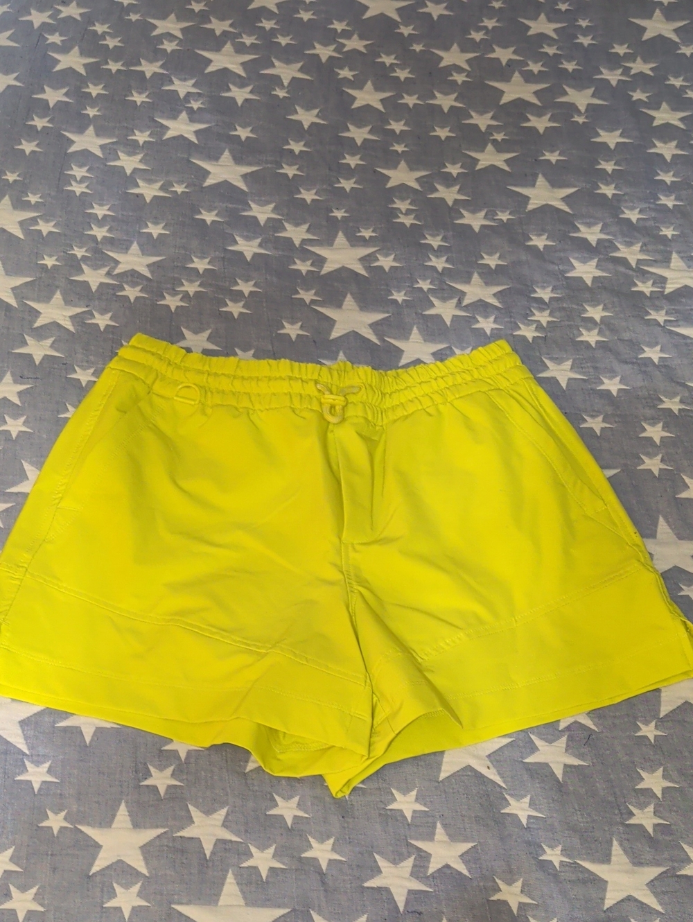 Old Navy Stretchtech Shorts Medium Bright Yellow Outdoors, Hiking